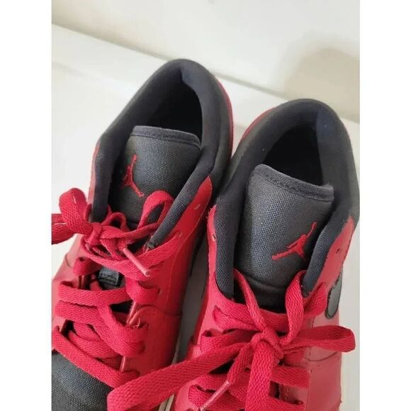 Jordan 1 Retro LowGym Red Black White 10.5 - Picture 2 of 15
